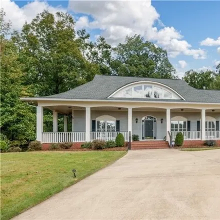 Buy this 5 bed house on 2654 Battlement Drive Northeast in Yacht Club Bay, Tuscaloosa