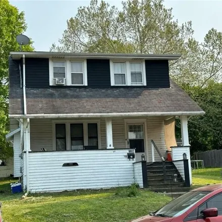 Buy this 3 bed house on 1269 Roemer Boulevard in Farrell, Mercer County