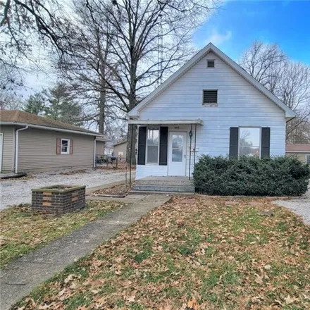 Buy this 2 bed house on North Elementary School in North Pine Street, Nokomis