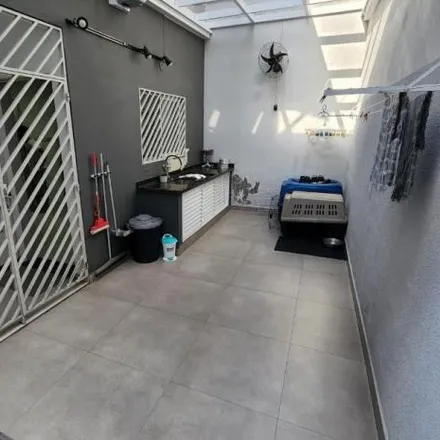 Buy this 3 bed house on Rua Moacir Rodrigues Lopes in Parque Santana, Mogi das Cruzes - SP