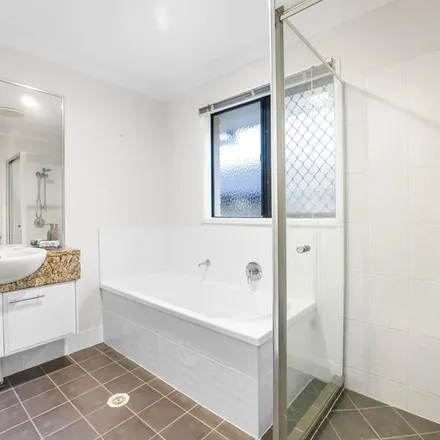 Image 7 - 20 Calga Street, Wavell Heights QLD 4012, Australia - Apartment for rent
