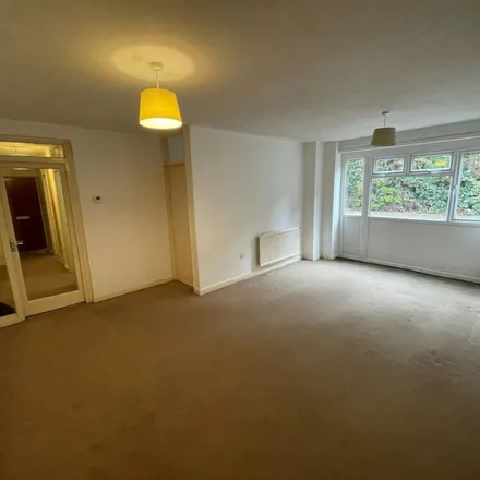 Image 2 - Stoneygate Avenue, Leicester, LE2 3HE, United Kingdom - Apartment for rent