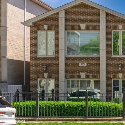 Image 1 - 3251 South Normal Avenue, Chicago, IL 60609, USA - House for sale