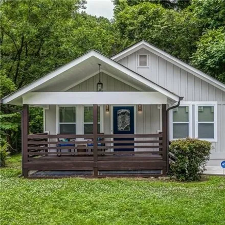 Buy this 3 bed house on 959 Sims Avenue Northwest in Simsville, Atlanta