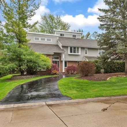 Image 1 - 4829 Lenomar Court, West Bloomfield Township, MI 48322, USA - House for sale