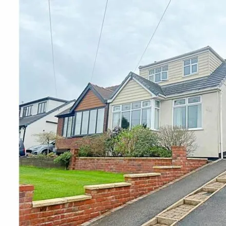 Buy this 3 bed duplex on Mount Road in Middleton, M24 1FS