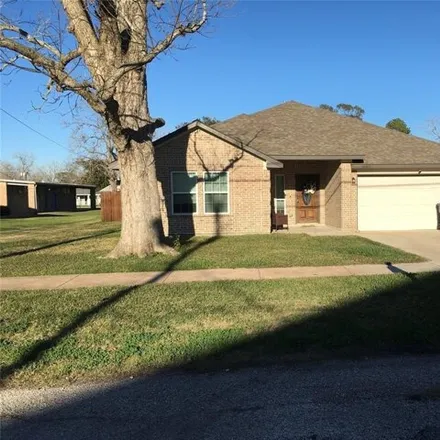 Buy this 3 bed house on 504 N Elm St in Sweeny, Texas
