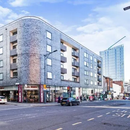 Buy this 2 bed apartment on Dallas Chicken & Pizza in 60 Shudehill, Manchester