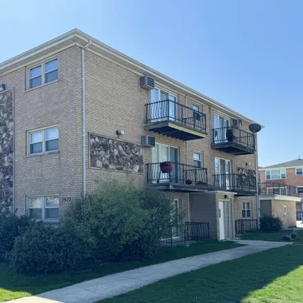 Rent this 2 bed apartment on 1677 Harbor Avenue in Calumet City, IL 60409