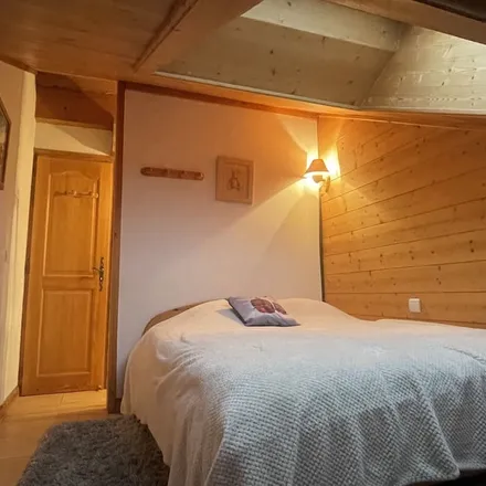 Rent this 2 bed apartment on Les Allues in Chemin du Pré Lamarque, 73550 Les Allues