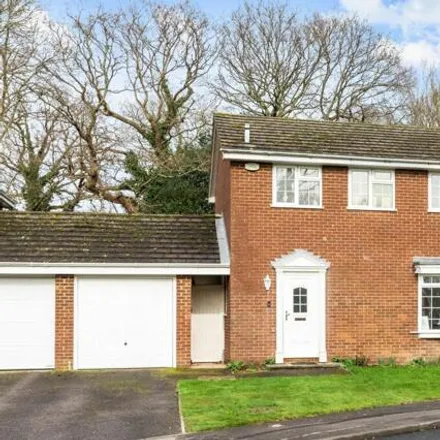Buy this 3 bed house on 3 Dickins Way in Horsham, RH13 6BQ