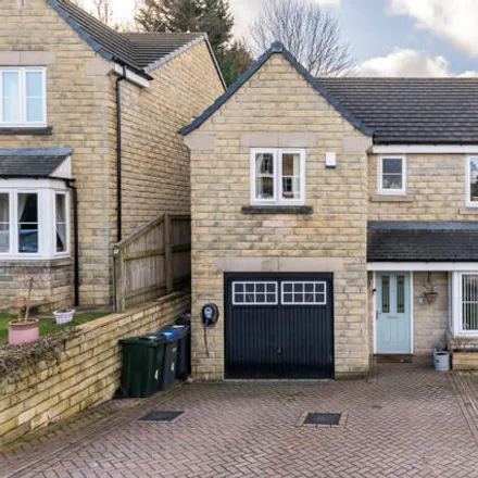Buy this 4 bed house on Kirkstall Close in Wilsden, BD15 0FE