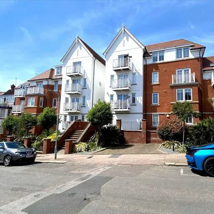 Rent this 2 bed apartment on Pembury Road in Southend-on-Sea, SS0 8SP