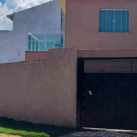 Buy this 3 bed house on Rua Concord in Jardim Vista Alegre, Bragança Paulista - SP