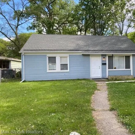 Rent this 3 bed house on 11599 Corning Street in Oak Park, MI 48237