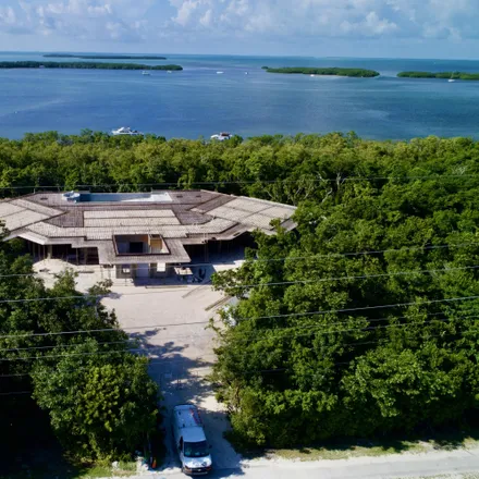 Image 2 - Islamorada Fish Company, Florida Keys Overseas Heritage Trail, Islamorada, Monroe County, FL 33036, USA - House for sale