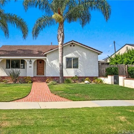 Buy this 3 bed house on 6922 Harvey Way in Lakewood, CA 90713