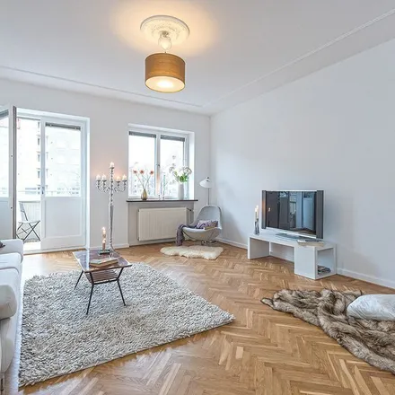Rent this 2 bed apartment on Bellevuevägen 2b in 217 61 Malmo, Sweden