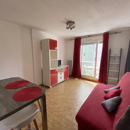 Image 7 - 150 Avenue Albert Einstein, 34000 Montpellier, France - Apartment for rent