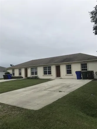 Rent this 3 bed house on 17 East 5th Street in Saint Cloud, FL 34769