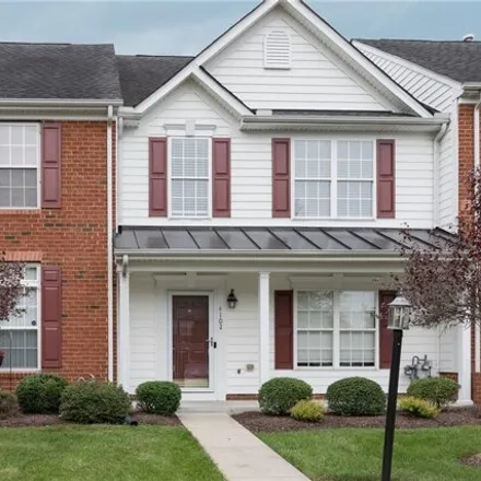 Rent this 3 bed townhouse on 4106 Pale Moon Court in Henrico County, VA 23059