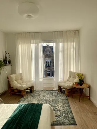 Rent this 3 bed apartment on Blumenau 79 in 22089 Hamburg, Germany