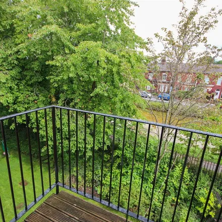 Image 5 - Montonmill Gardens, Worsley, M30 8EG, United Kingdom - Apartment for rent