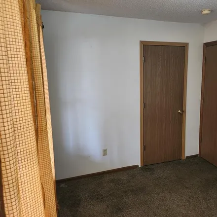 Rent this 1 bed room on Patriot Propane in 702 Raccoon Street, Des Moines