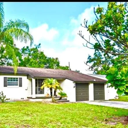 Rent this 4 bed house on 433 Lakemont Avenue in Winter Park, FL 32792