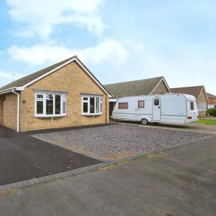 Buy this 3 bed house on Harpe Close in Pinchbeck, PE11 3RX