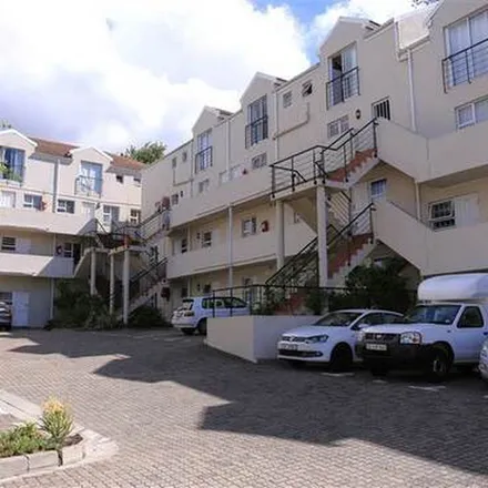 Image 2 - Oak Avenue, Wynberg, Cape Town, 7800, South Africa - Apartment for rent