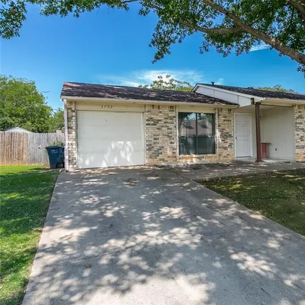 Buy this 2 bed house on 3732 Horizon Place in Fort Worth, TX 76133