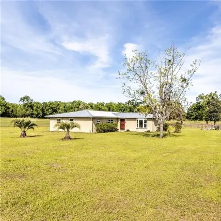 Buy this 3 bed house on SE 90th Avenue in Alachua County, FL