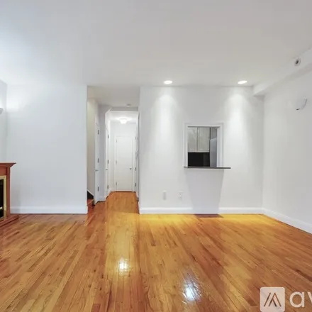 Rent this 4 bed apartment on W 54th St