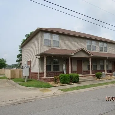 Rent this 2 bed house on 1179 Mill Street in Conway, AR 72032