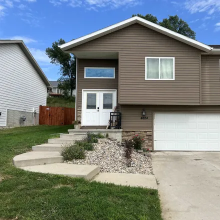 Buy this 3 bed house on 4624 Harrison Street in Leeds, Sioux City