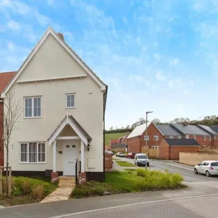 Buy this 3 bed townhouse on Quarry Avenue in Needham Market, IP6 8FA