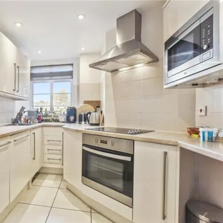 Image 3 - Rossmore Court, Park Road, London, NW1 6XU, United Kingdom - Apartment for sale