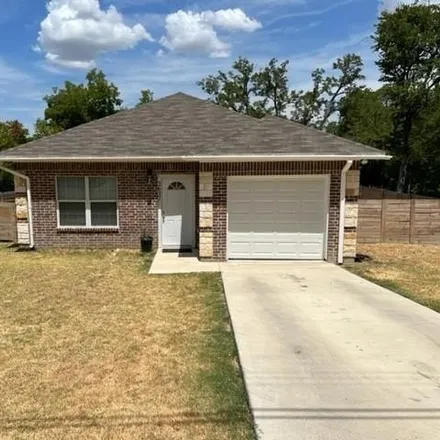 Buy this 4 bed house on 2630 Ripple Road in Dallas, TX 75241