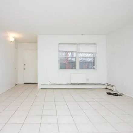 Image 7 - 82 Bleecker Street, New York, NY 11221, USA - House for rent