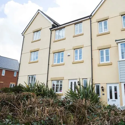 Rent this 4 bed townhouse on 23 Mead Cross in Cranbrook, EX5 7BF