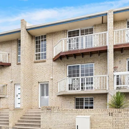 Rent this 3 bed townhouse on Atlantis Apartments in Bank Street, Wollongong NSW 2500