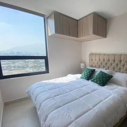 Rent this 2 bed apartment on Monterrey