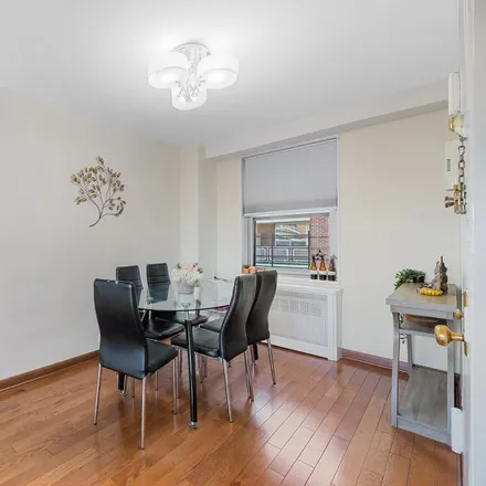Image 4 - Queens Boulevard, New York, NY 11374, USA - Condo for sale