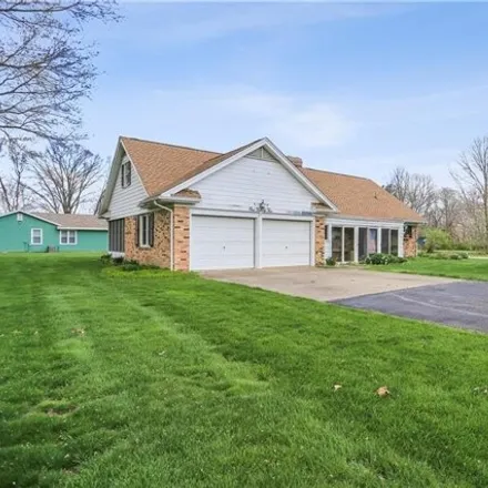 Buy this 4 bed house on 826 Westwood Drive in Catlin, Vermilion County