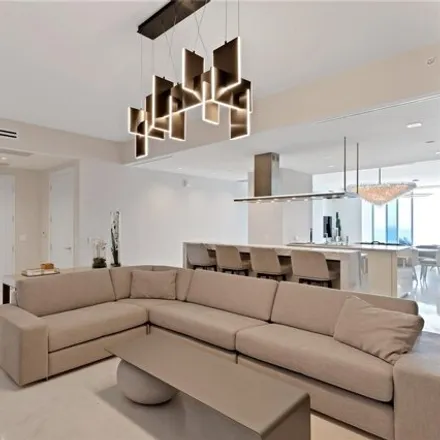 Image 3 - Turnberry Ocean Club Residences, 18501 Collins Avenue, Golden Shores, Sunny Isles Beach, FL 33160, USA - Apartment for rent