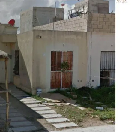 Buy this 2 bed house on Retorno Playa Quieta in Mision Villamar I, 77714 Playa del Carmen