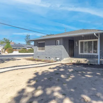 Buy this 3 bed house on 444 West Dayton Avenue in Fresno, CA 93705