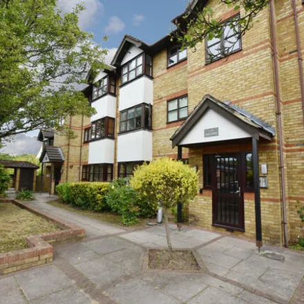 Buy this 1 bed apartment on Bus Garage in St Albans Road, Meriden