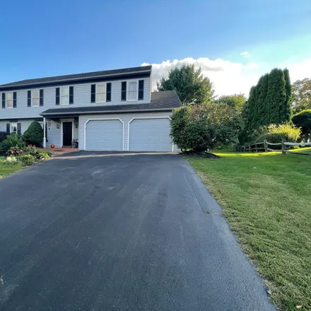 Buy this 5 bed house on 8 Rosewood Drive in Brownstown, Lancaster County